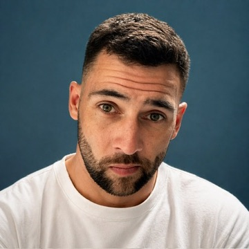 Headshot of Mark Harwood